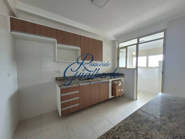 Apartamento para Venda em Caraguatatuba - 4