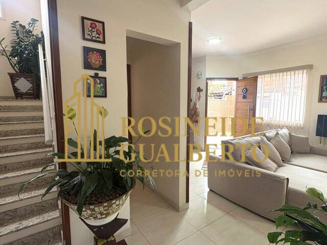 #CA0145 - Casa para Venda em Caraguatatuba - SP