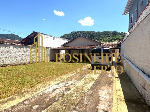 #CA0158 - Casa para Venda em Caraguatatuba - SP