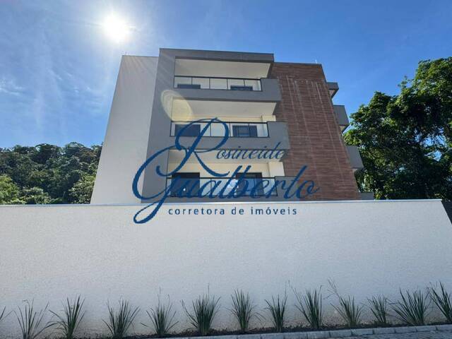 Apartamento para Venda em Caraguatatuba - 2