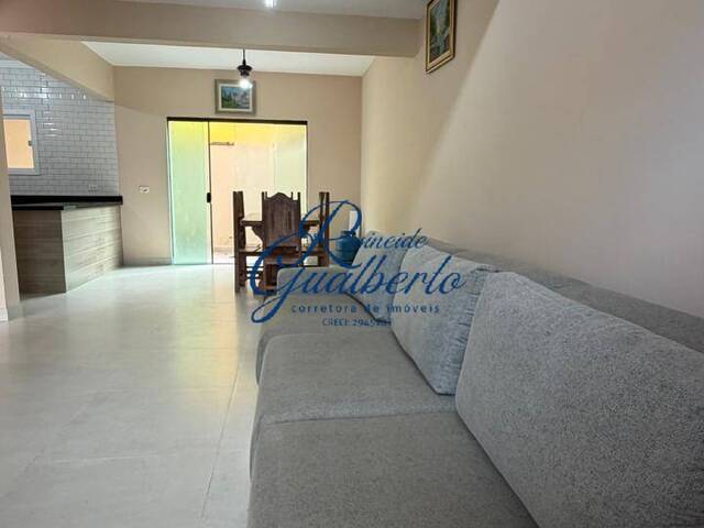 Sobrado para Venda em Ubatuba - 4