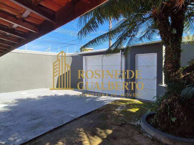 #CA0098 - Casa para Venda em Caraguatatuba - SP