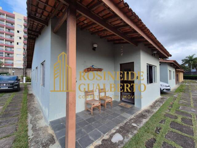#CA0106 - Casa para Venda em Caraguatatuba - SP