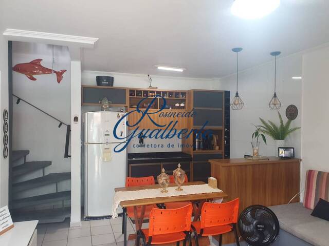 Sobrado para Venda em Caraguatatuba - 4
