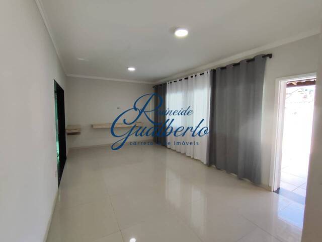 Casa para Venda em Caraguatatuba - 5