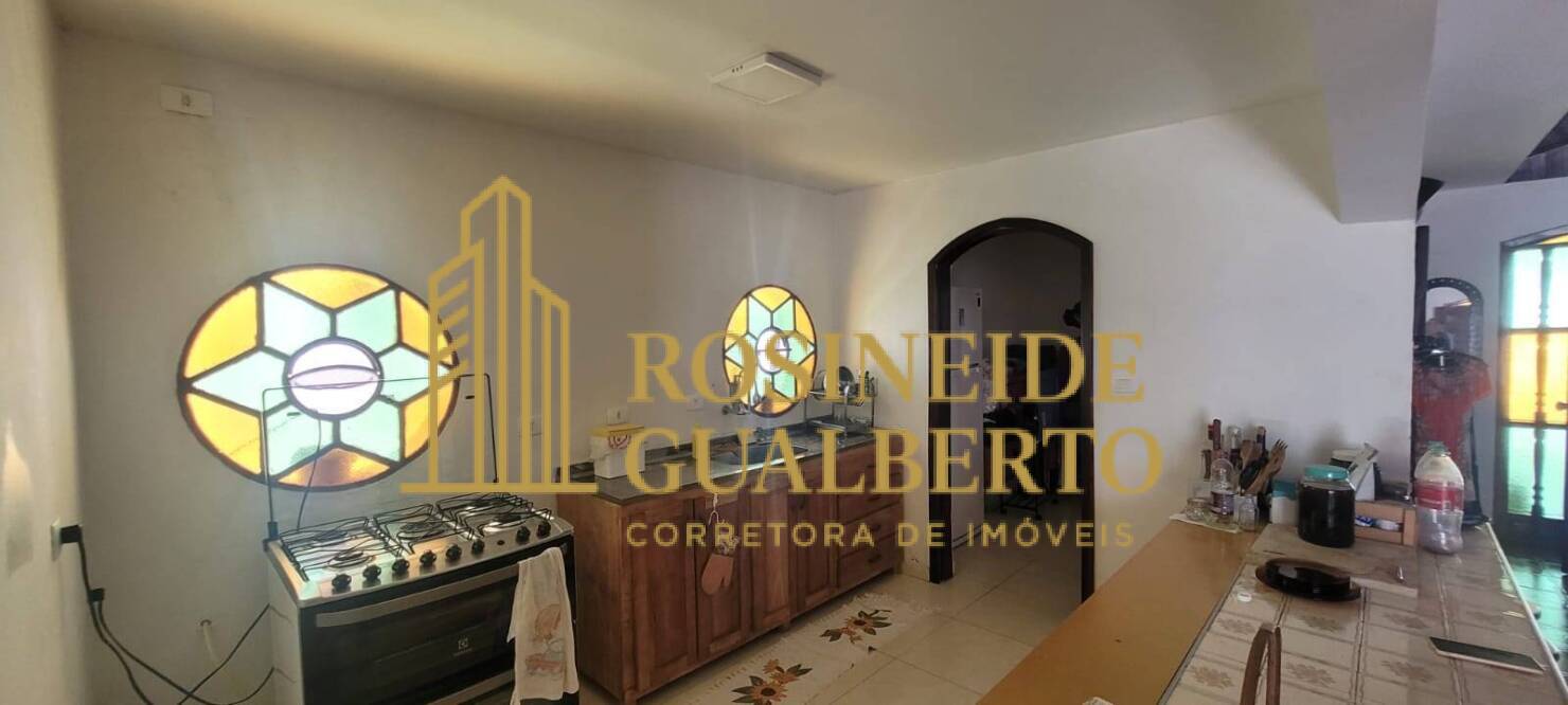 Casa, 7 quartos, 205 m² - Foto 15