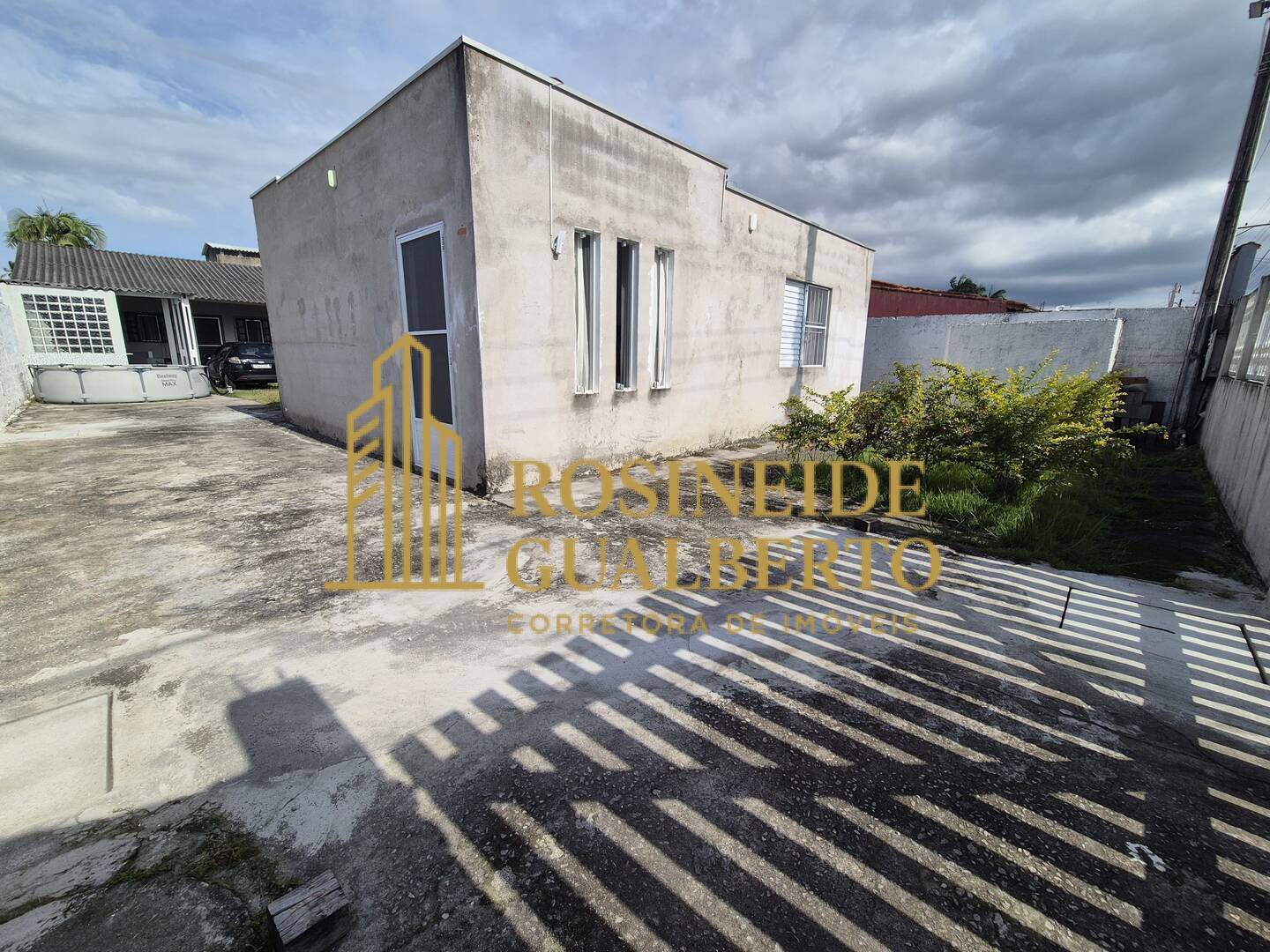 Casa, 3 quartos, 84 m² - Foto 1