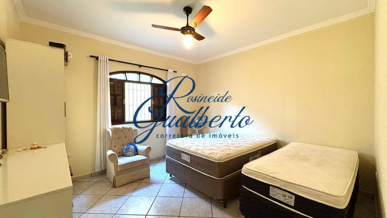 Casa, 4 quartos, 200 m² - Foto 16