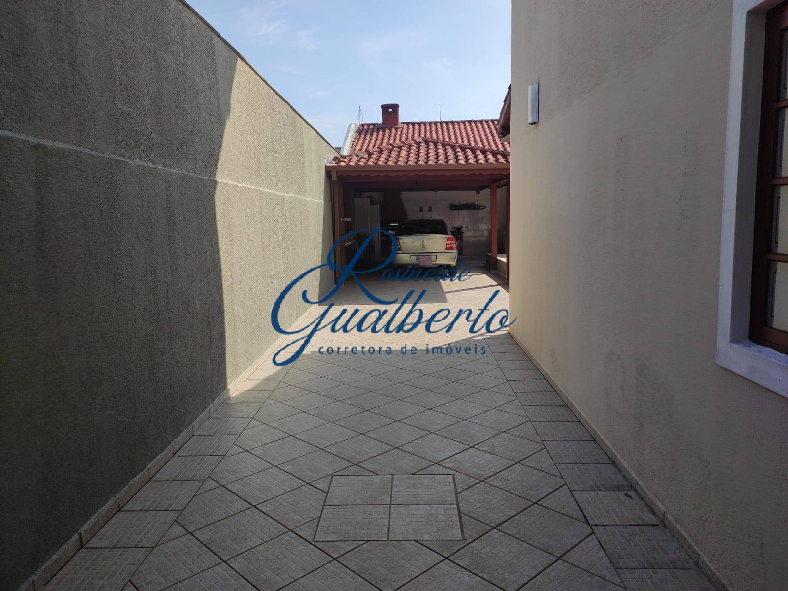 Casa, 3 quartos, 241 m² - Foto 4