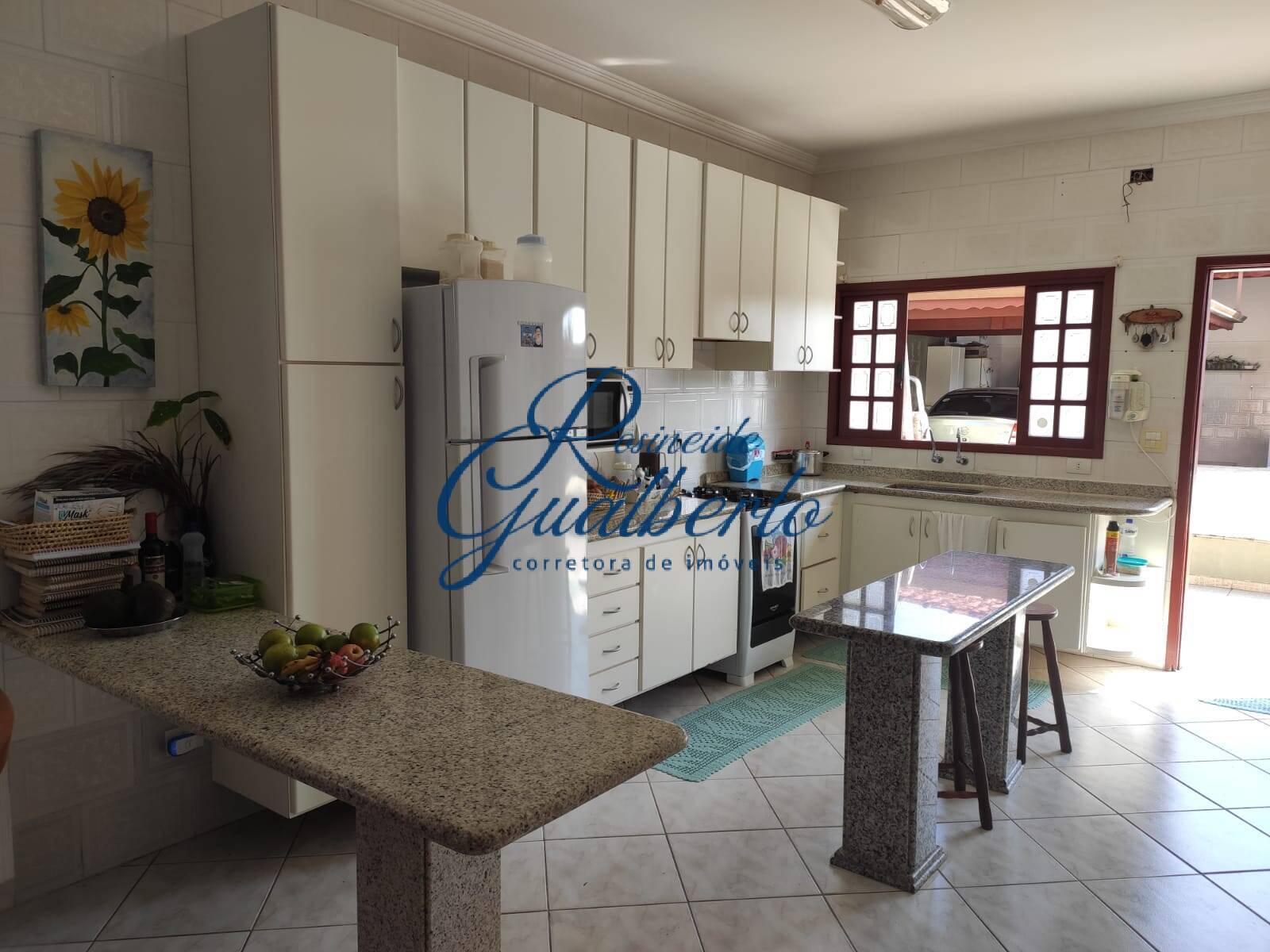 Casa, 3 quartos, 241 m² - Foto 10