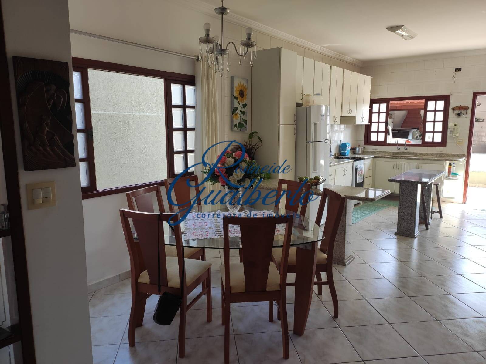 Casa, 3 quartos, 241 m² - Foto 15