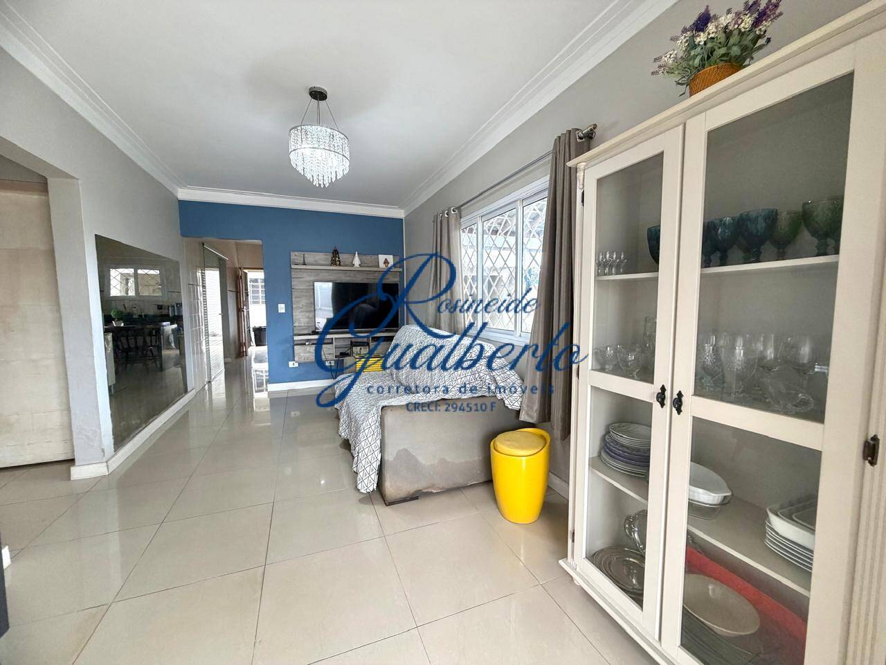 Casa, 3 quartos, 176 m² - Foto 1