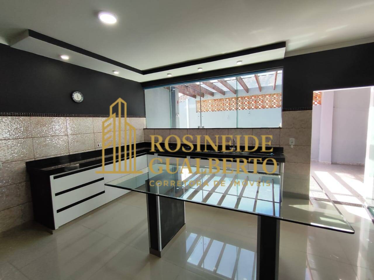 Casa, 4 quartos, 210 m² - Foto 13